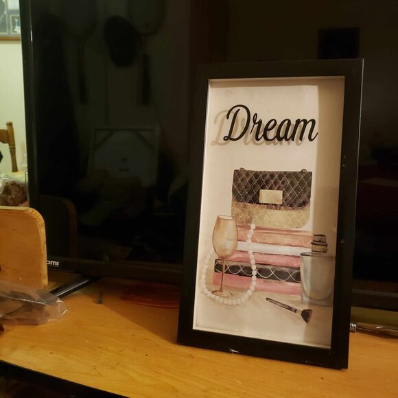 FRAMED WALL ART IN 3-D - Picture 3 of 3